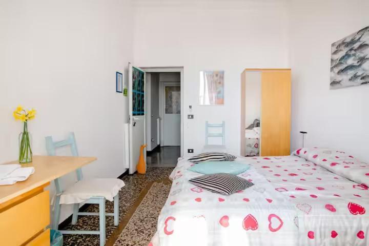 B&B Blue Home Genua Exteriör bild